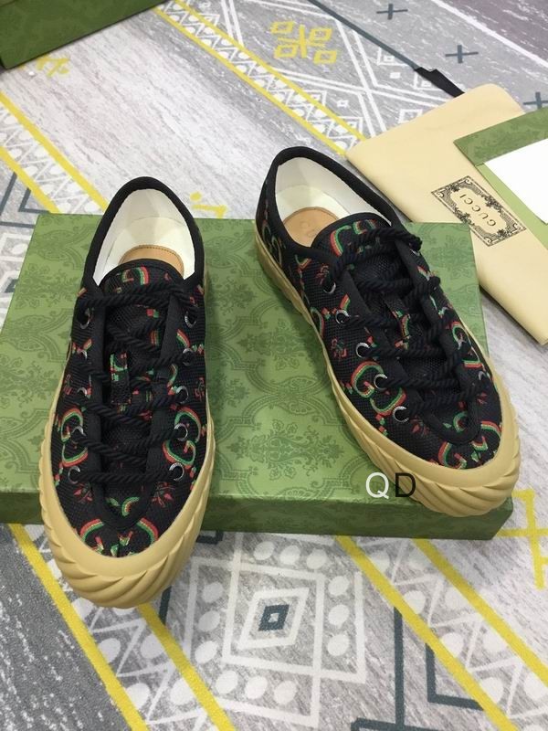 Gucci Women's Shoes 518